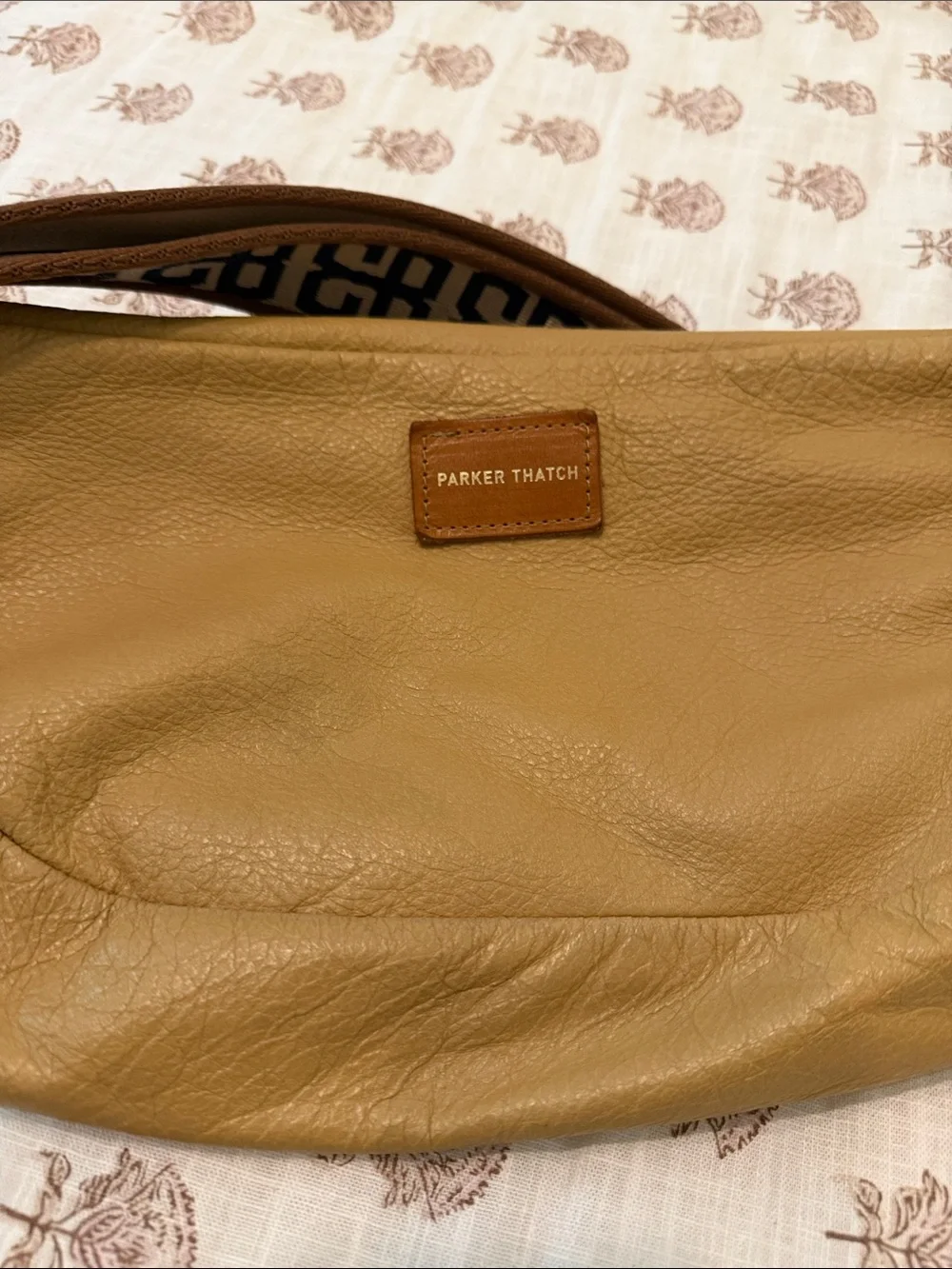 Parker Thatch Cross Your Heart Sling in Butterscotch & Modernist strap - Picture 3 of 7